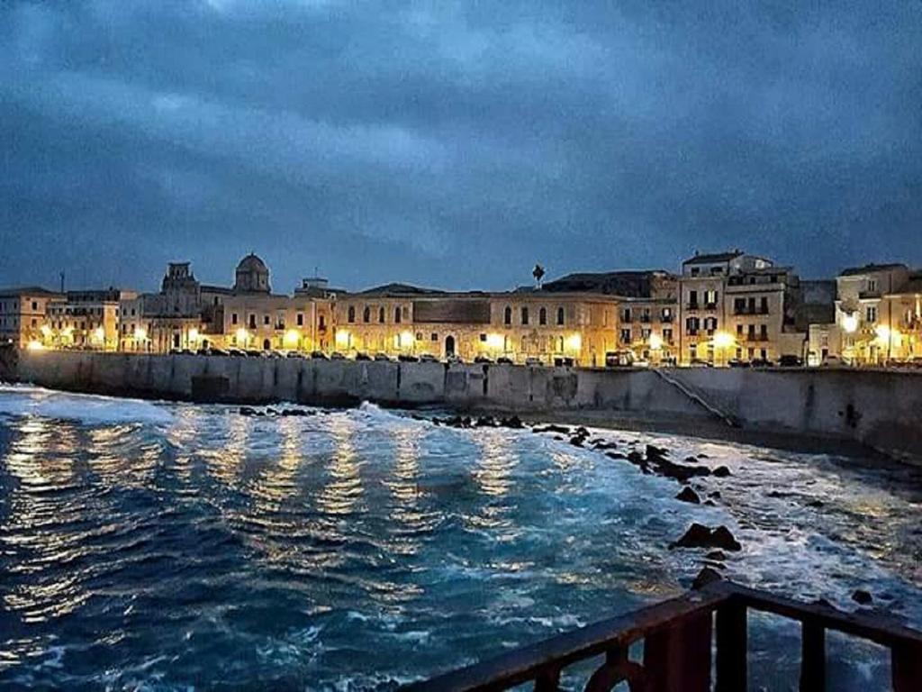 Vila Lungomare Elio Vittorini Syracuse Exteriér fotografie